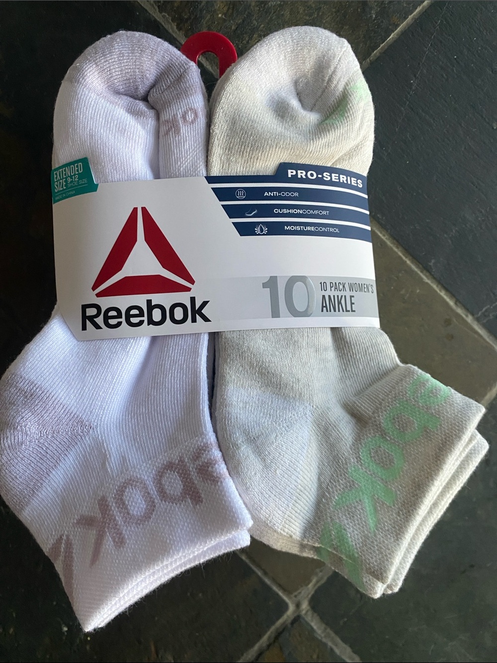 Reebok Women's Ankle Socks 10-Pack - White & Light Gray with Green Logo